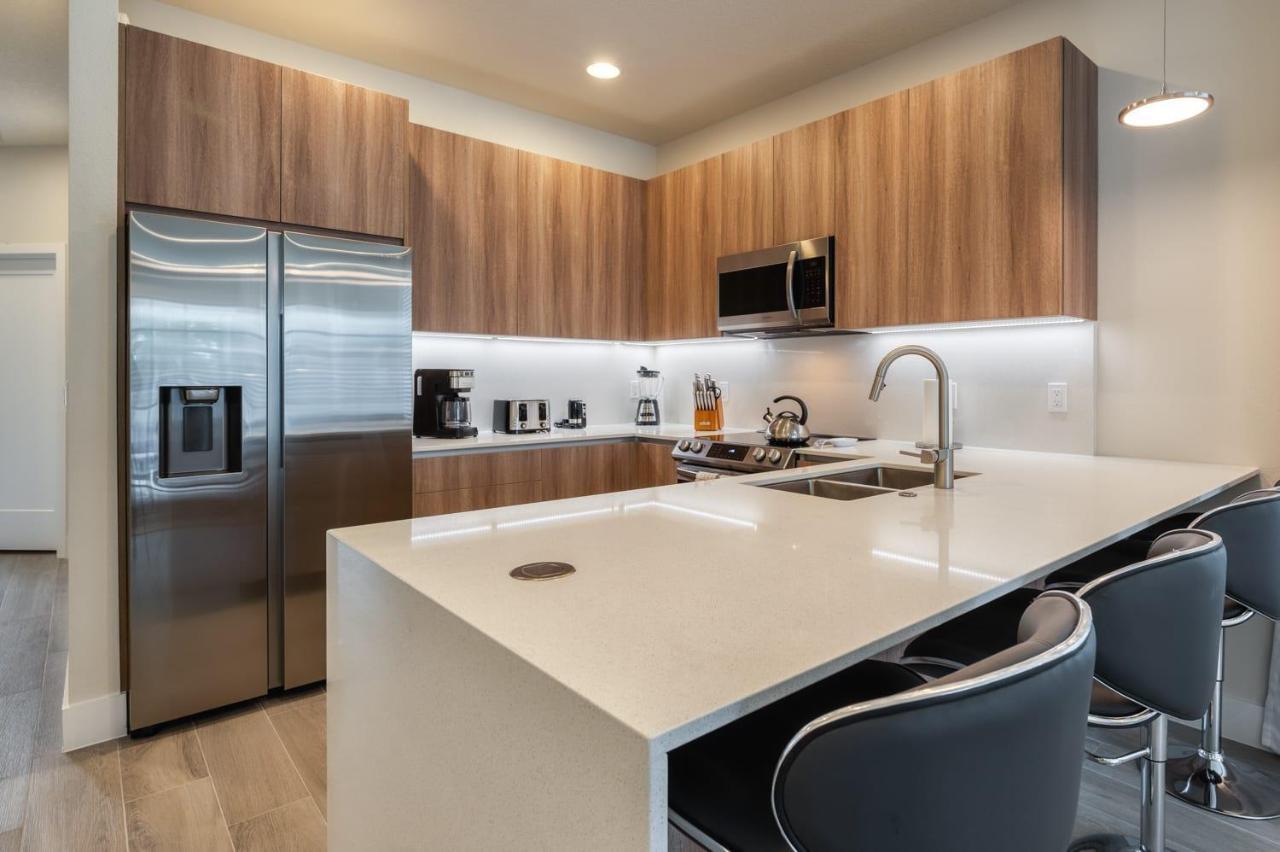 Pleasant Townhome With Private Pool Near Disney Four Corners Exterior foto